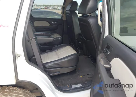 2007 Chevrolet Tahoe Lt z USA, uszkodzony, nr VIN 1GNFC13067R411063